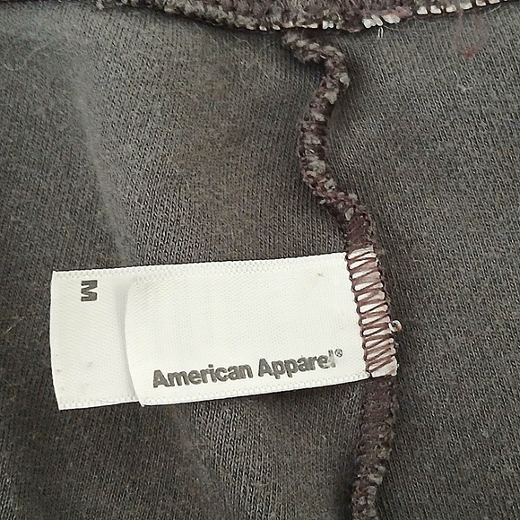 American Apparel Interlock Running Shorts Size Medium Gray w/ Pink Piping Retro - Picture 4 of 4